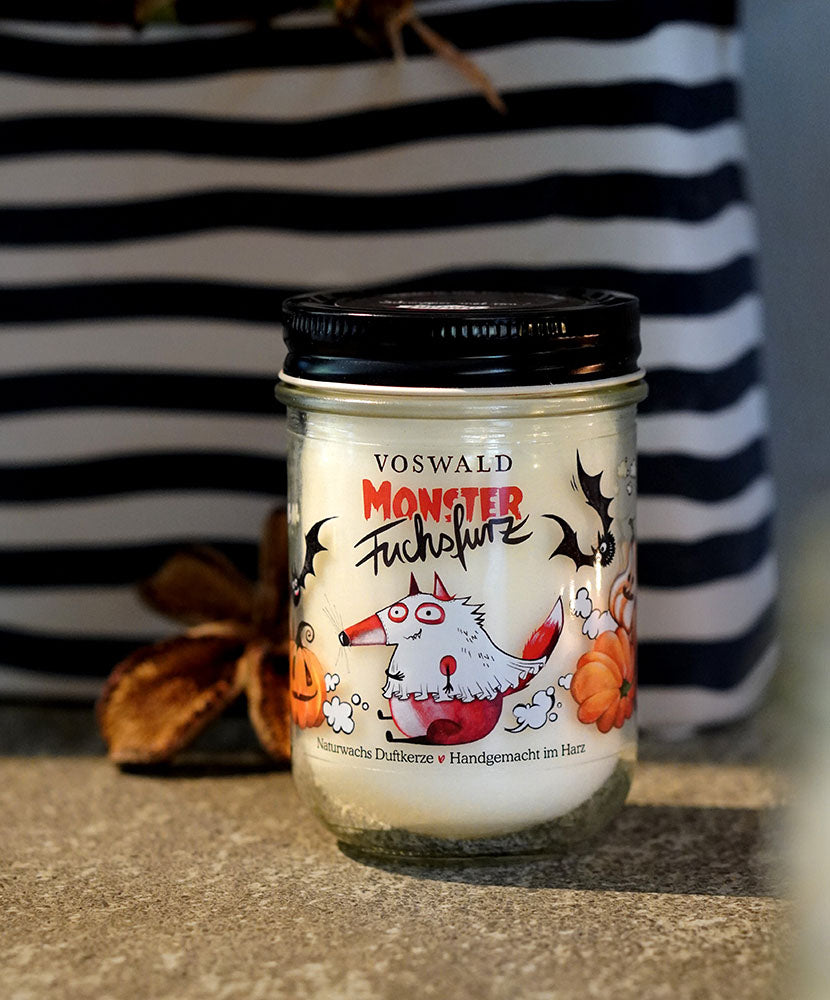 VOSWALD Monster-Fuchsfurz – Duftkerze – mit 100% Naturwachs, Made